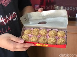10 Oleh-oleh Khas Sukabumi, Ada Mochi hingga Kain Batik