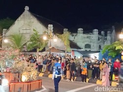 Ikut-ikutan Citayam Fashion Week, Aksi Anak-anak Muda Madiun Dibubarkan