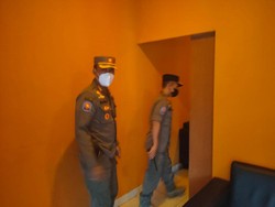 Satpol PP Sidak Panti Pijat di Bogor, Pastikan Tak Ada Pekerja Anak
