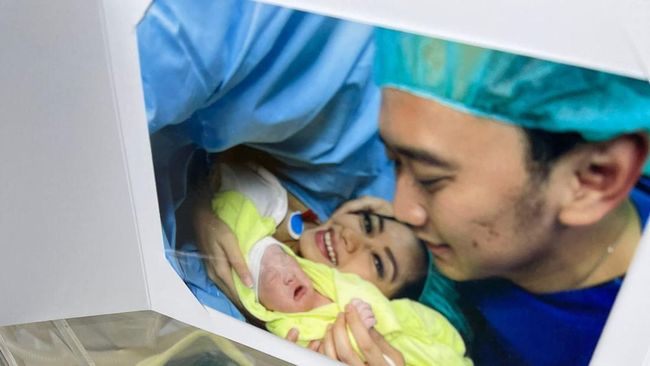 Aliya Rajasa Istri Ibas Melahirkan Anak Keempat, Bayinya Berjenis Kelamin Perempuan