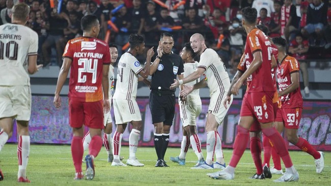 Berikut link live streaming Bali United vs Rans Nusantara FC pada lanjutan Liga 1 di Stadion Kapten I Wayan Dipta, Kamis (4/8).