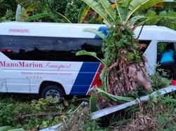 Detik-detik Mobil Terguling di Jalur Geopark Ciletuh Tewaskan 1 Orang