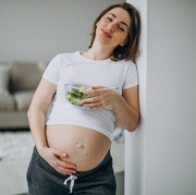 7 Makanan Kaya Nutrisi yang Sebaiknya Dikonsumsi Saat Hamil