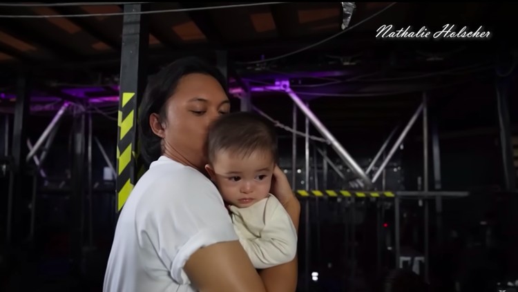 Momen haru Rizky Febian lepas rindu pada Adzam