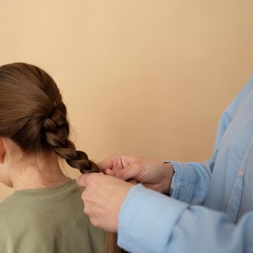 Peraturan Tak Lazim Ini Harus Dipatuhi Perempuan Jepang, Ada Larangan Siswi Kuncir Rambut!