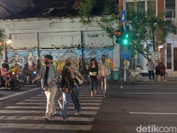 Ketua PKK Surabaya akan Wadahi Anak-anak untuk Fashion Street