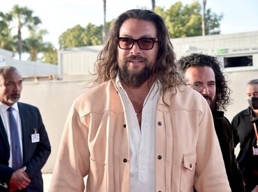 img-title Jason Momoa Kecelakaan, Ditabrak Pengandara Motor di California