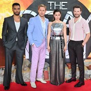 Mulai dari Gucci Hingga Louis Vuitton, Intip Gaya Berbusana 4 Pemain The Gray Man di London Premiere