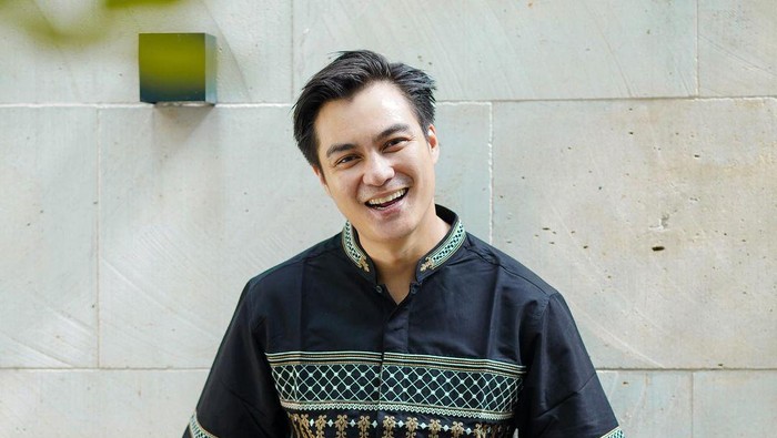 Baim Wong Resmi Cabut Pendaftaran Merek Citayam Fashion Week