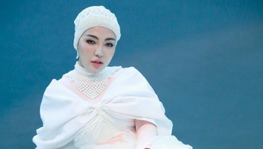img-title Terjun di Dunia Bisnis, Bella Shofie Raih Penghargaan Ini