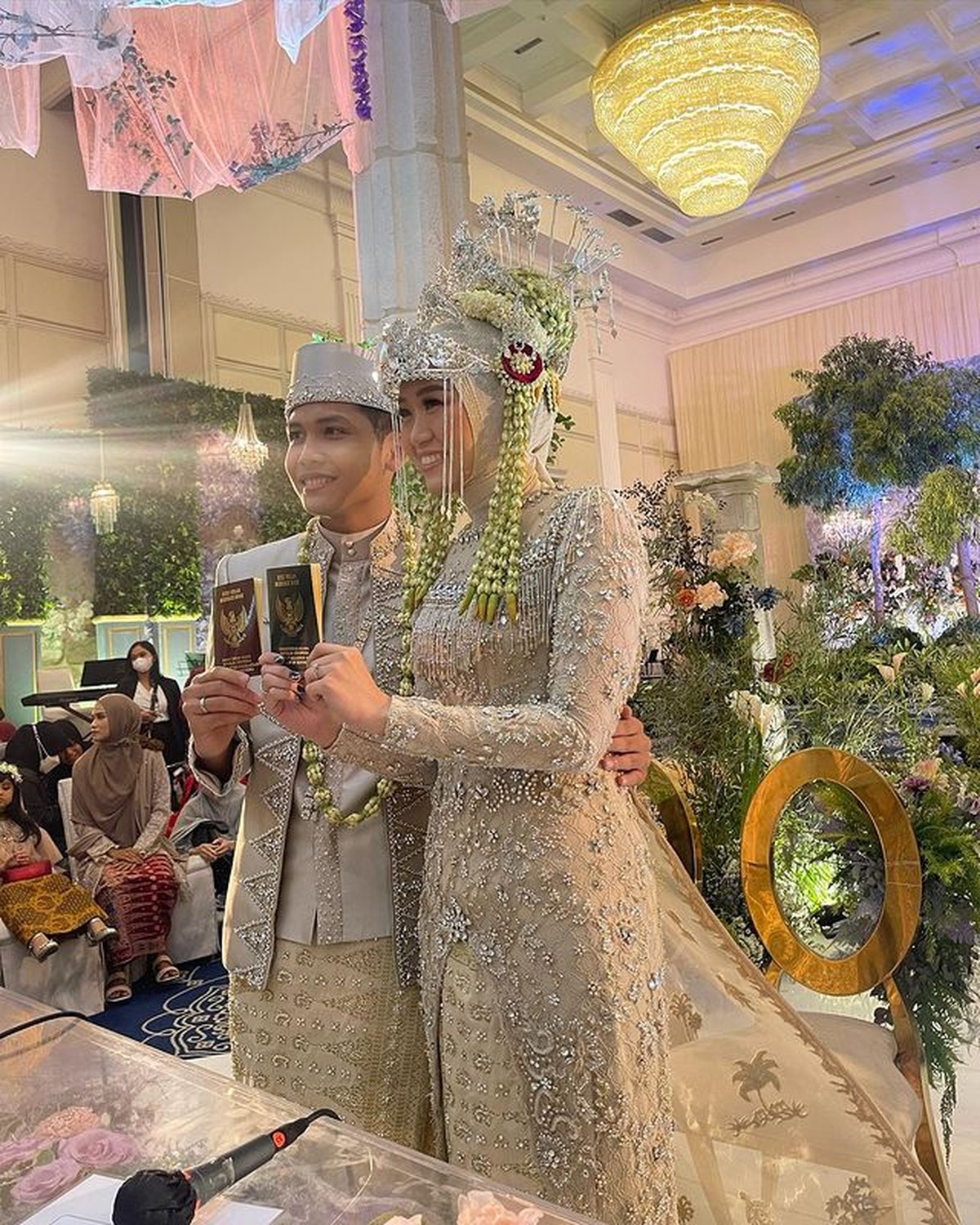 Bintang Emon dan Alca