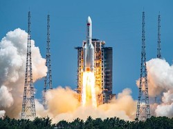 Roket China yang Jatuh di Kalimantan Ditemukan Dekat Pemukiman