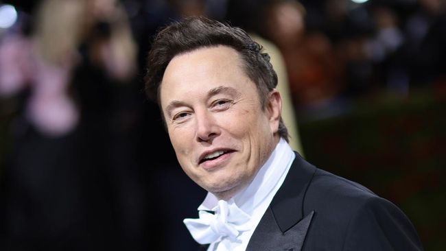 Elon Musk Nyerah, Centang Biru Twitter Kembali Diaktifkan