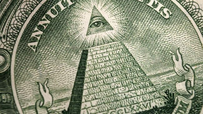 Illuminati kerap mendapat label sebagai kelompok elite pengendali dunia yang berada di balik sejumlah peristiwa penting. Validkah klaim ini?