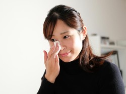 Ini 6 Kesalahan Saat Pemakaian Toner di Wajah