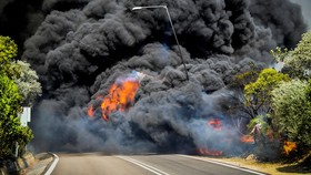 Kebakaran Hutan Yunani Menggila: Kami Diterjang Bom Kekeringan