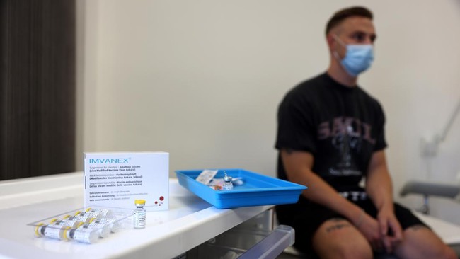 Ikatan Dokter Indonesia (IDI) menyatakan 90 persen pengidap cacar monyet adalah lelaki yang punya riwayat hubungan seks dengan sesama lelaki.