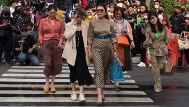 Mayangsari Cs Tenteng Tas Mewah ke Citayam Fashion Week Jadi Sorotan