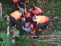 Pemuda 23 Tahun Tewas Gantung Diri di Peguyangan Kaja