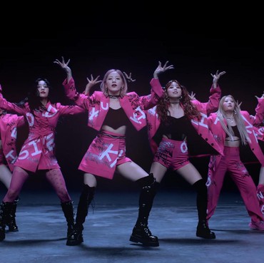 Lirik Lagu Nerdy - PURPLE K!SS