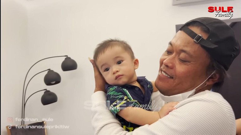 Sule dan Adzam