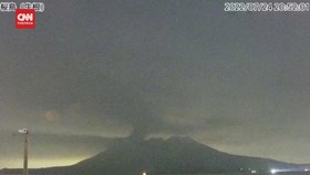 VIDEO: Momen Gunung Sakurajima di Jepang Erupsi, Darurat Level 5