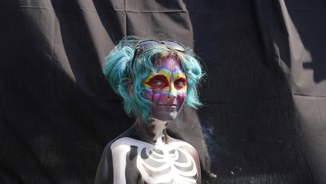 FOTO: Ramai-ramai Mengecat Tubuh di Bodypainting Day