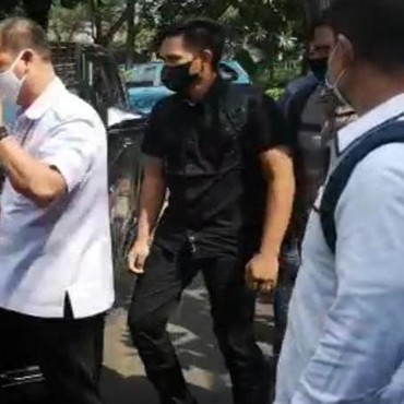 Belum Ditetapkan sebagai Tersangka, Bharada E Disebut Sakti