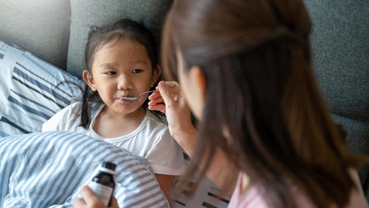 Ilustrasi dosis paracetamol untuk anak Ilustrasi dosis paracetamol untuk anak