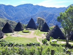 Mengkaji Ulang Pengembangan Desa Wisata di Flores
