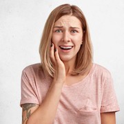 Hindari 4 Kebiasaan Ini, Jika Tidak Ingin Kulit Cepat Menua