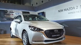 Mazda2 Sedan Meluncur Tantang Vios-City, Harga Rp338 Juta