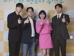 Drakornya Rating Tinggi, Pemain Extraordinary Attorney Woo Liburan ke Bali