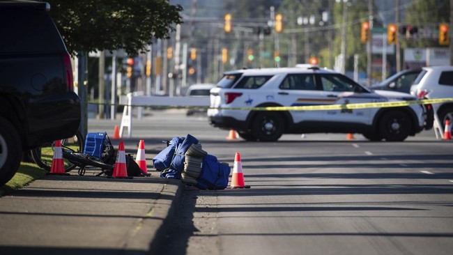 Sedikitnya tiga orang tewas dan dua lainnya luka-luka akibat insiden penembakan massal terjadi di kota dekat Vancouver, Kanada, pada Senin (25/7).