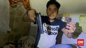 Pistol Penembak Istri Kopda Muslimin Mirip Senjata Resmi TNI