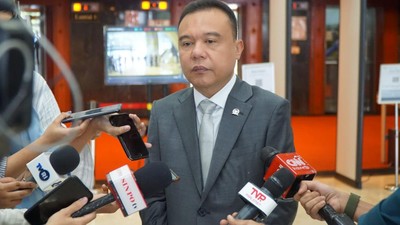 Pimpinan DPR Dukung Polri Tertibkan Pelat RF: Kita Juga Kadang Bingung