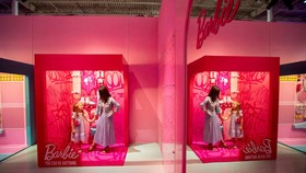 FOTO:  Masuk ke Dunia Barbie 'Si Cewek Kue' di Kanada