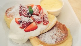 Serbu Jajanan Gratis Shuga-Shuga Japanese Pancake di TSM Cibubur