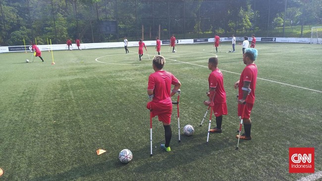Melihat cara Timnas Amputasi Indonesia melakukan persiapan keras jelang berlaga di Piala Dunia Amputasi 2022 di Turki, 1-9 Oktober mendatang.