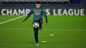 Lisandro Martinez Resmi Gabung MU
