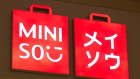 Saham Miniso Anjlok usai Dituding Bohong soal Model Bisnis