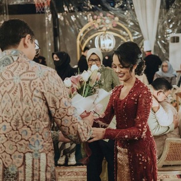 Putri Anies Baswedan Resmi Menikah, Resepsi Digelar di Ancol Nanti Malam