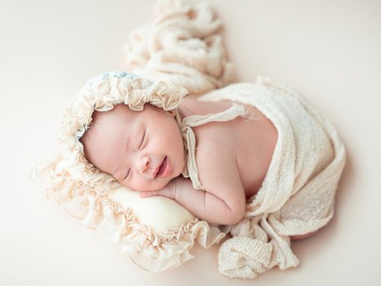 7 Tips Menyiapkan Baju Bayi Baru Lahir, Jangan Lihat Lucunya Saja Bun