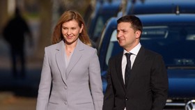 Istri Presiden Ukraina Zelensky Jadi Model Cover Majalah Vogue