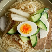 5 Makanan Khas Musim Panas di Korea Selatan yang Wajib Kamu Coba, Dijamin Menggugah Selera!