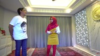 <p>Andre juga membangun sebuah mushola besar. Menurutnya, tempat beribadah juga harus dibangun seperti ruangan lain di rumahnya. (Foto: YouTube Ricis Official)</p>