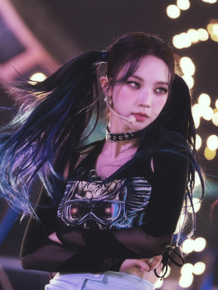 Sementara itu, sebelum bergabung dengan SM Entertainment, Karina merupakan mantan ulzzang yang terkenal dengan visual cantiknya./ foto: sbs.co.kr