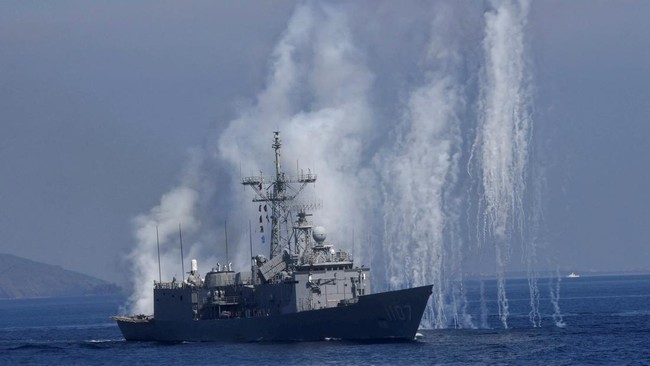 China latihan militer gede-gedean di Laut China Selatan dekat wilayah Taiwan.