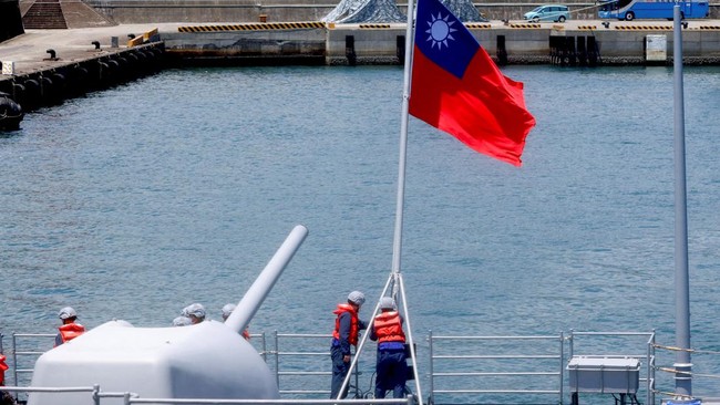 Seorang pejabat Taiwan menyebut Presiden China Xi Jinping bakal menjadi "pendosa" bagi seluruh warga China jika ia memutuskan menginvasi Taiwan, Kamis (20/10).