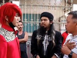 Konsep Adu Kesaktian Pesulap Merah dan Gus Samsudin yang Digagas Kades